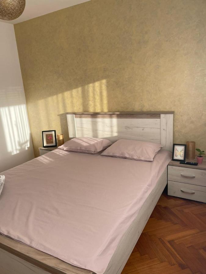 Angels Apartment Oradea Extérieur photo
